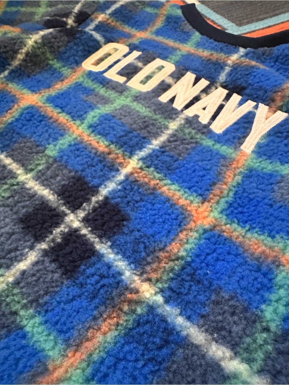 Brand new Kids Old Navy Blue Plaid Sherpa Pullover - Picture 3 of 6